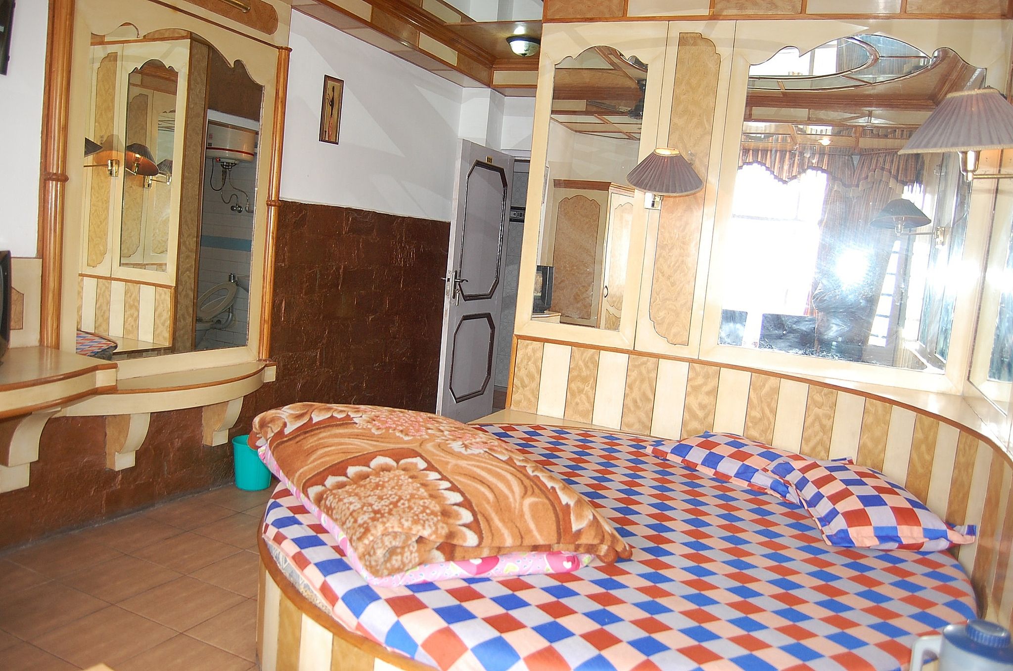 Standard Room (without view )Free Parking