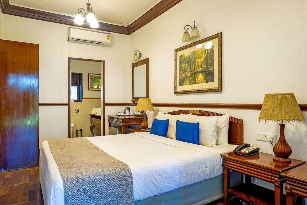 Citrus Chambers Mahabaleshwar Premier Room 2