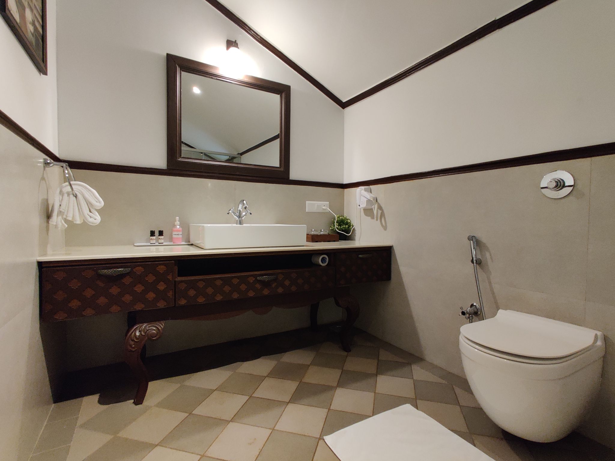 Chambers Mahabaleshwar- A Club Mahindra Associate Resort Family Room 6