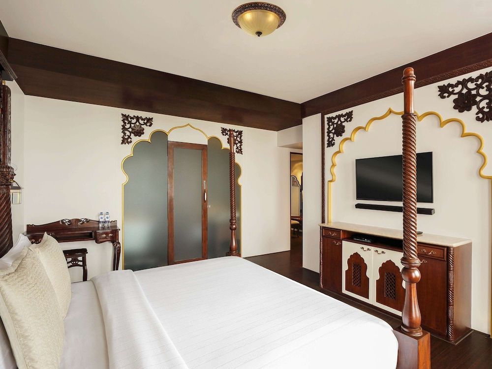 Premier Suite, 1 King Bed, Club Lounge Access, Ocean View