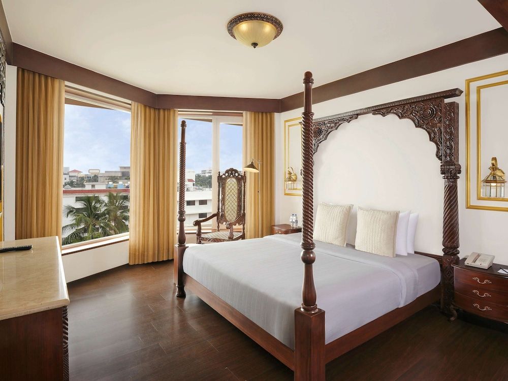 Premier Suite, 1 King Bed, Club Lounge Access, Ocean View