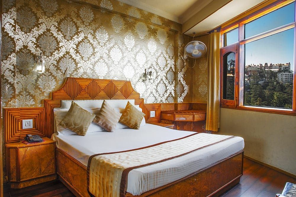 Hotel Sukhsagar Deluxe Room 2