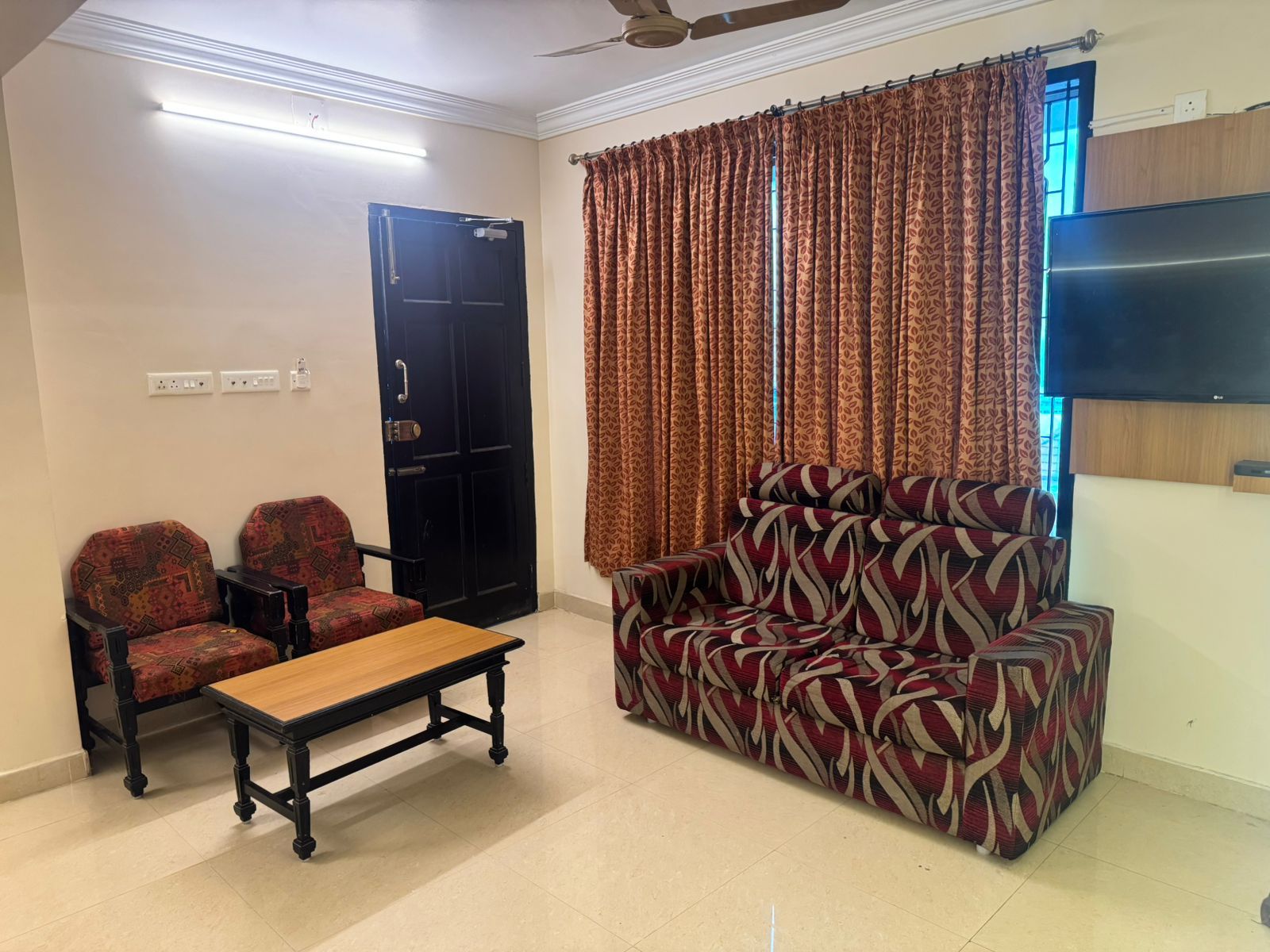 Hotel Sri Maniya Family AC Room 3