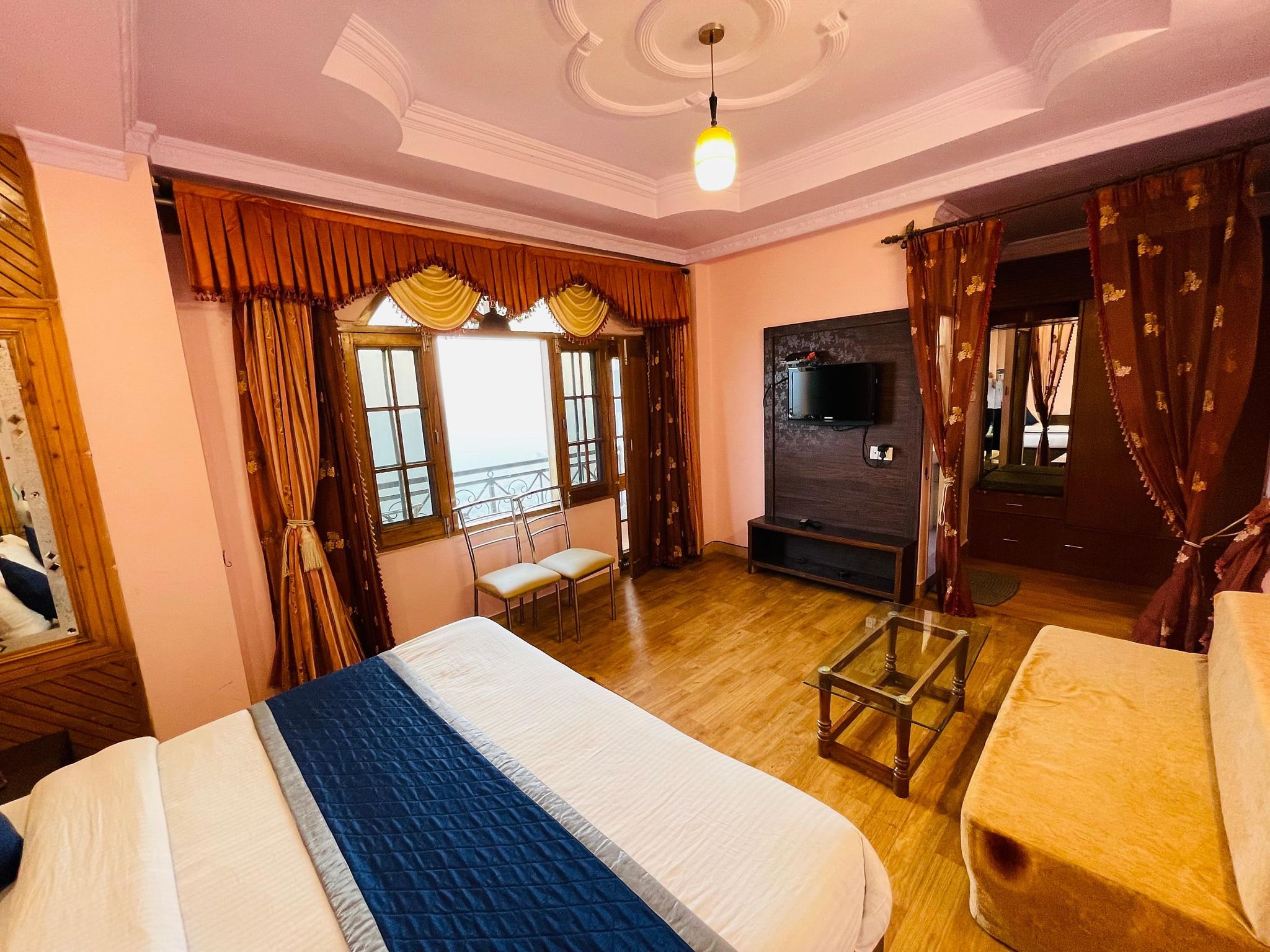 Super Deluxe Room with Personal Balcony
