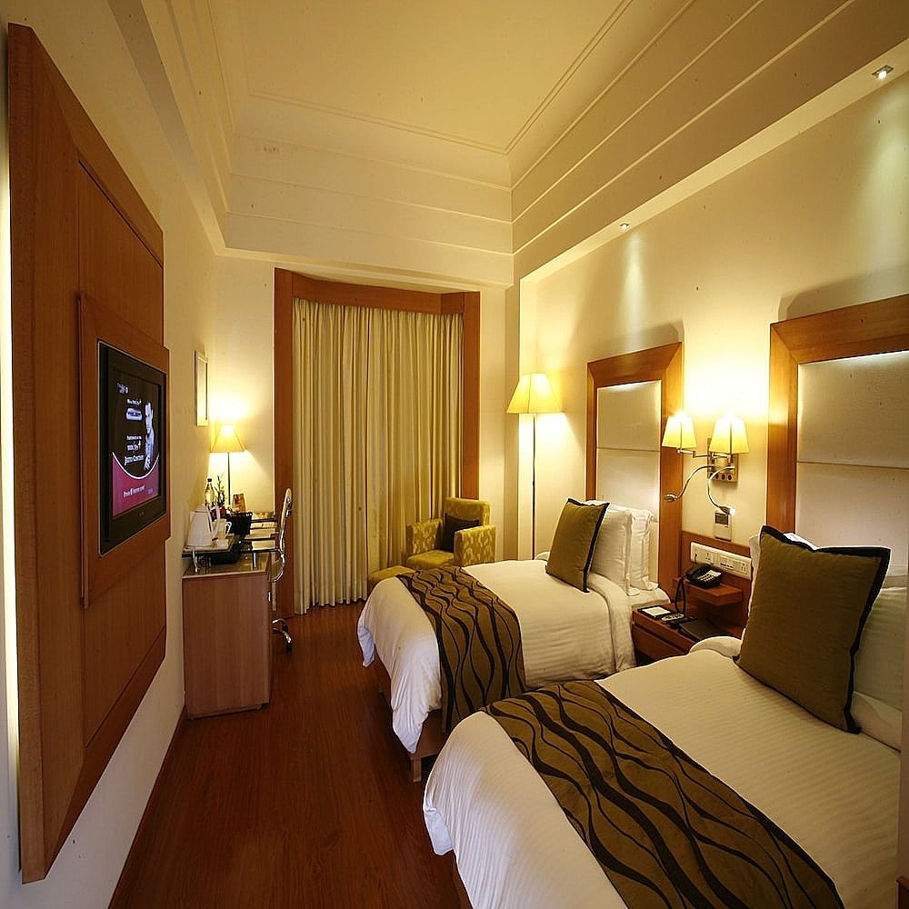 Ambrosia Sarovar Portico Hotel - A Sarovar Hotel Deluxe Room Twin Bed 4