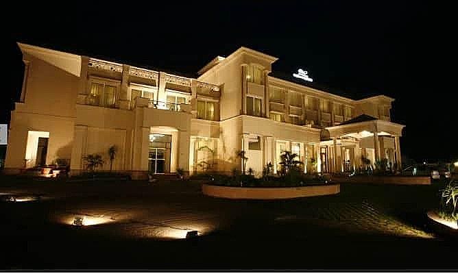 Hotel Exterior