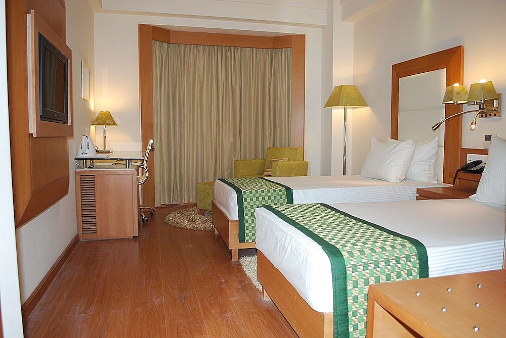 Ambrosia Sarovar Portico Hotel - A Sarovar Hotel Deluxe Room Twin Bed 5