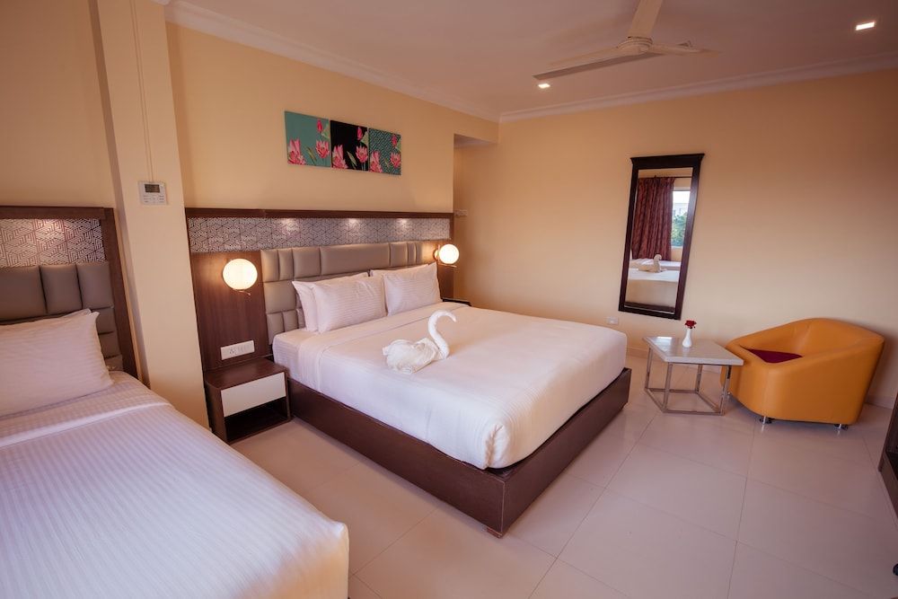 Vinayaga by Poppys - Rameswaram Deluxe Double Room 6