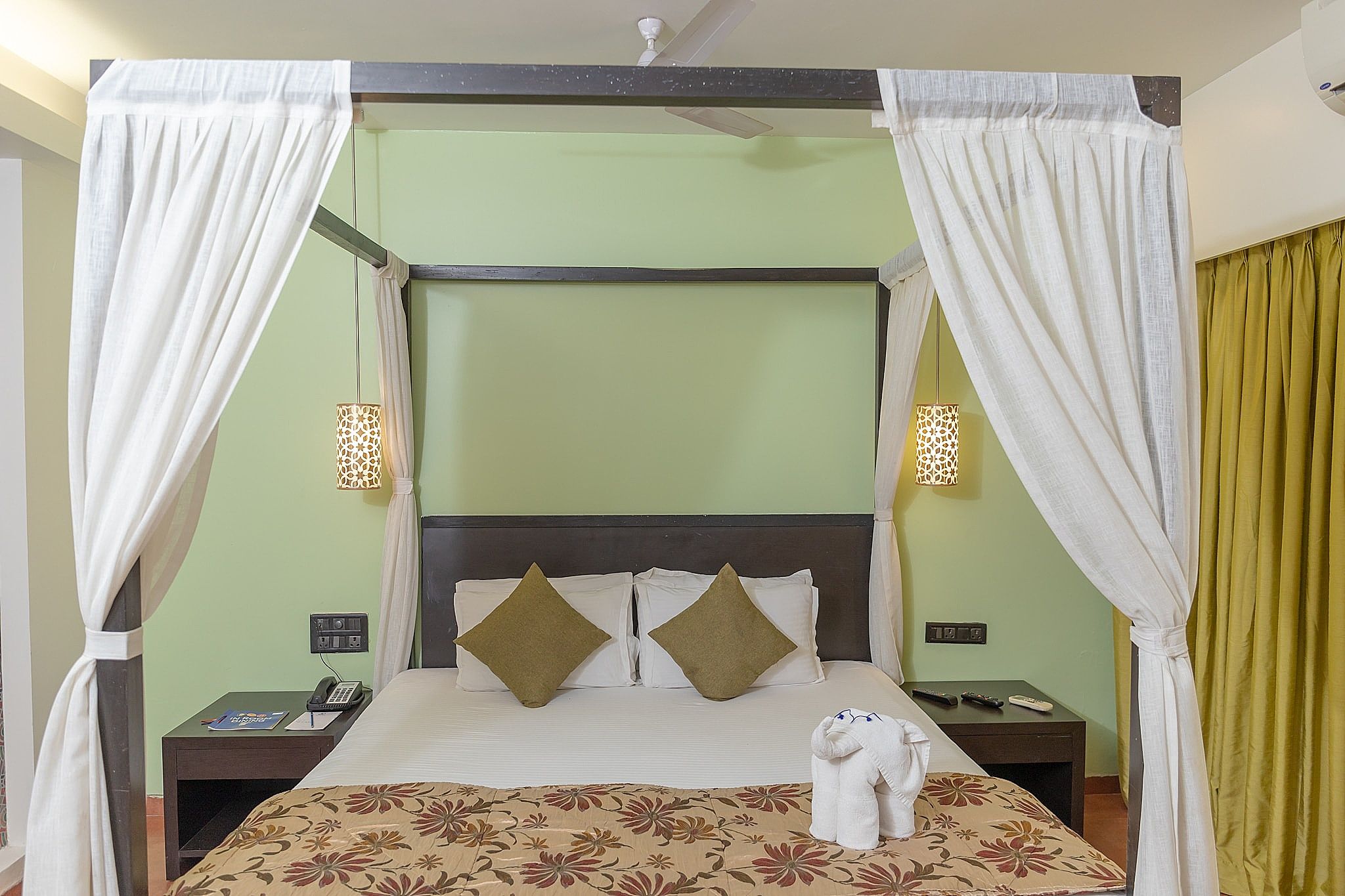 Kyriad Prestige Calangute Goa by OTHPL   Superior Room with Balcony 5