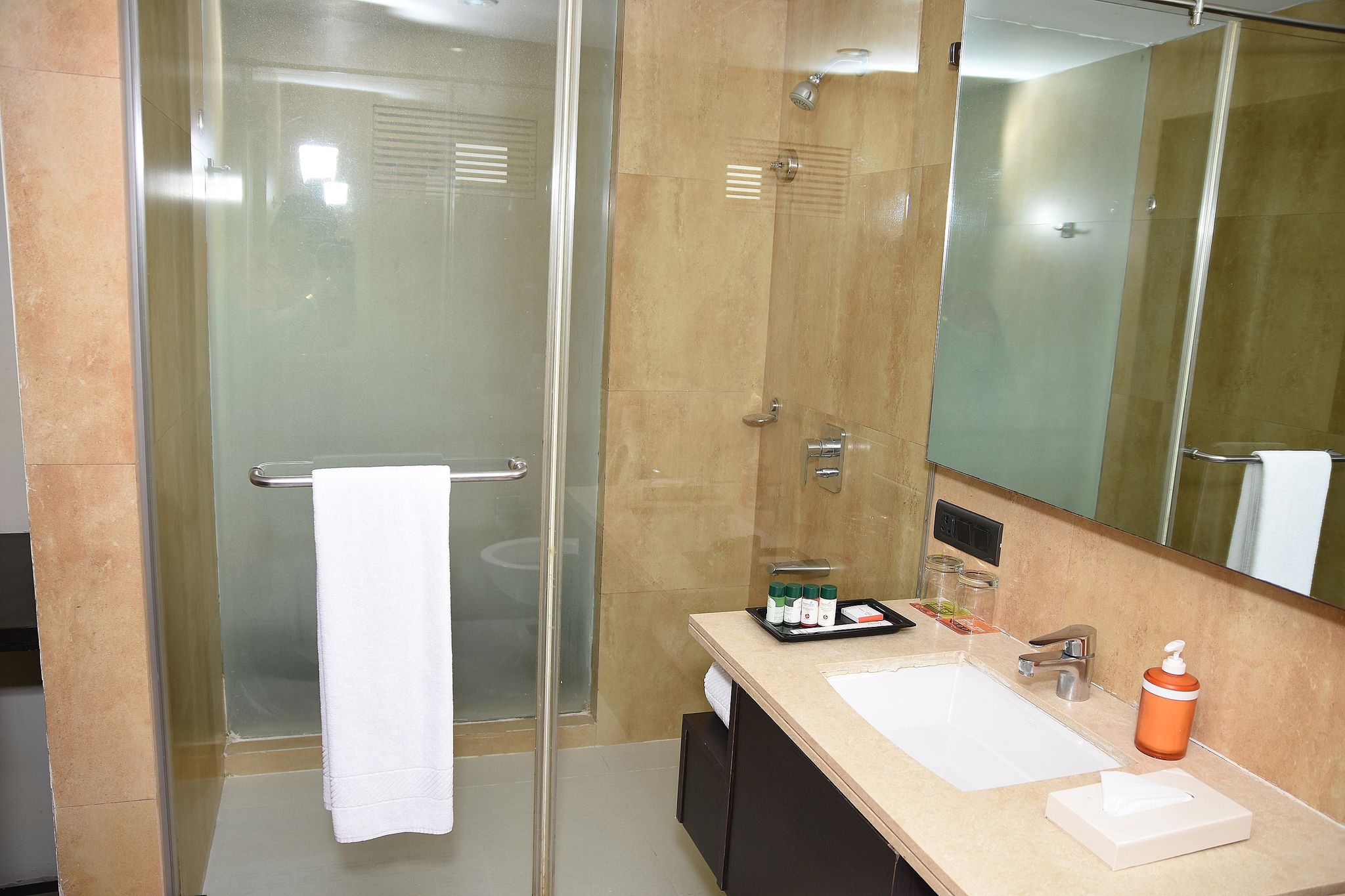 Kyriad Prestige Calangute Goa by OTHPL   Superior Room with Balcony 2