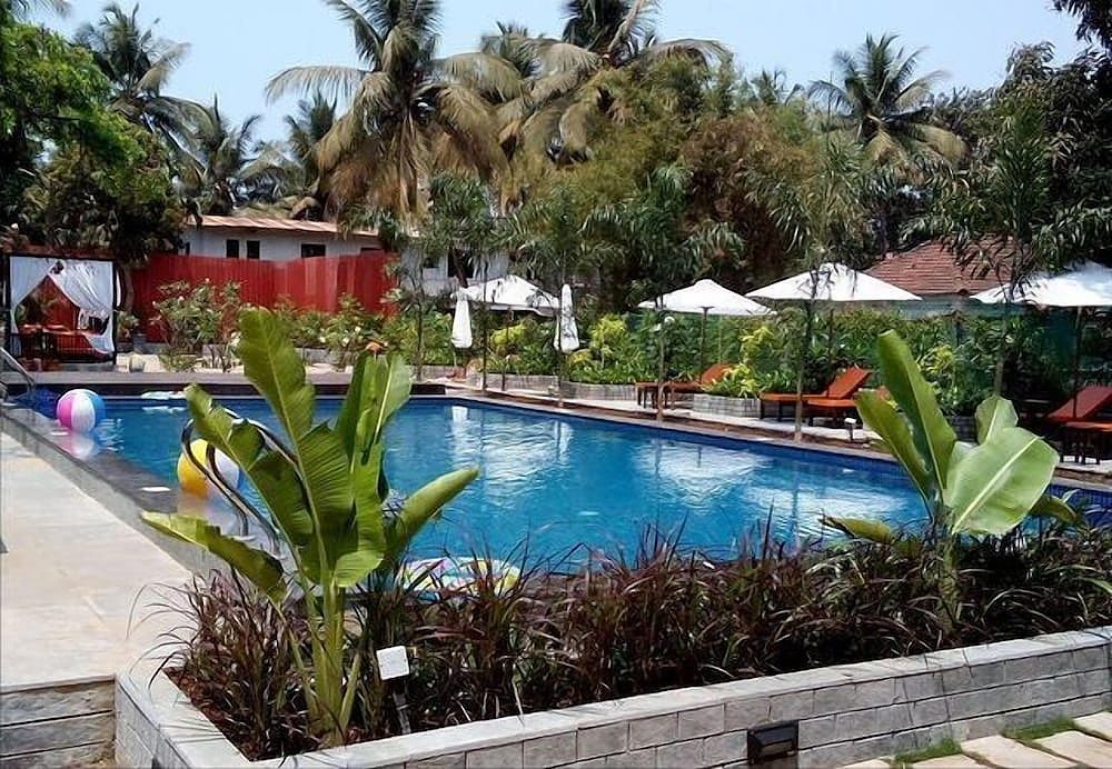 undefined SinQ Beach Resort 4