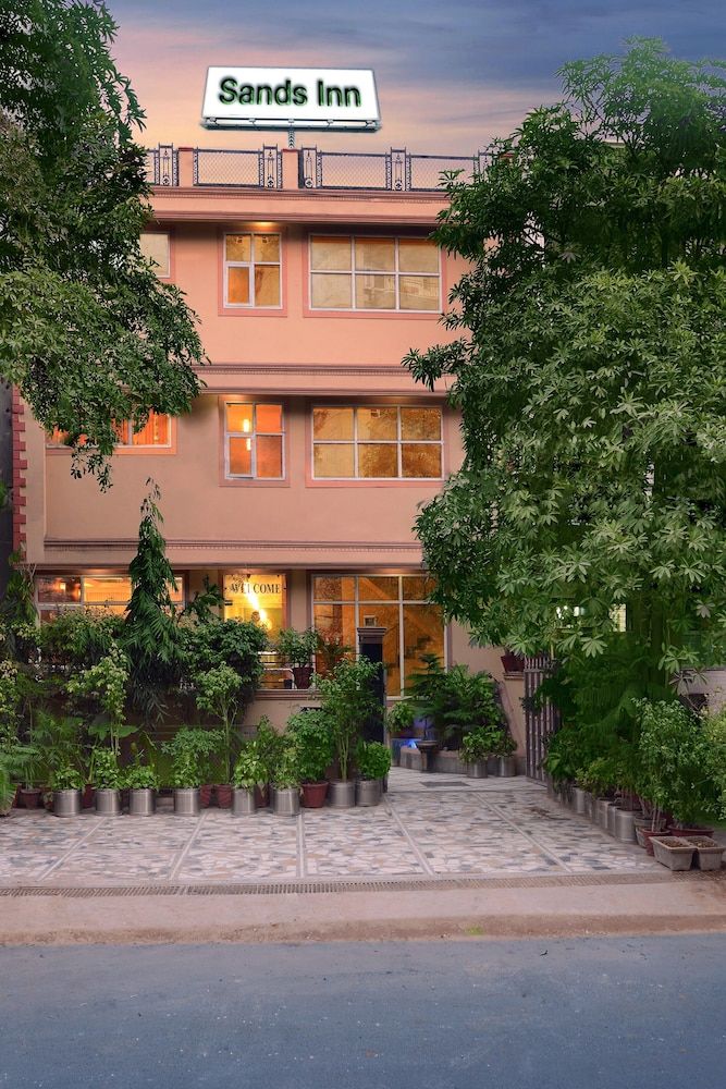 undefined Sands Inn 10