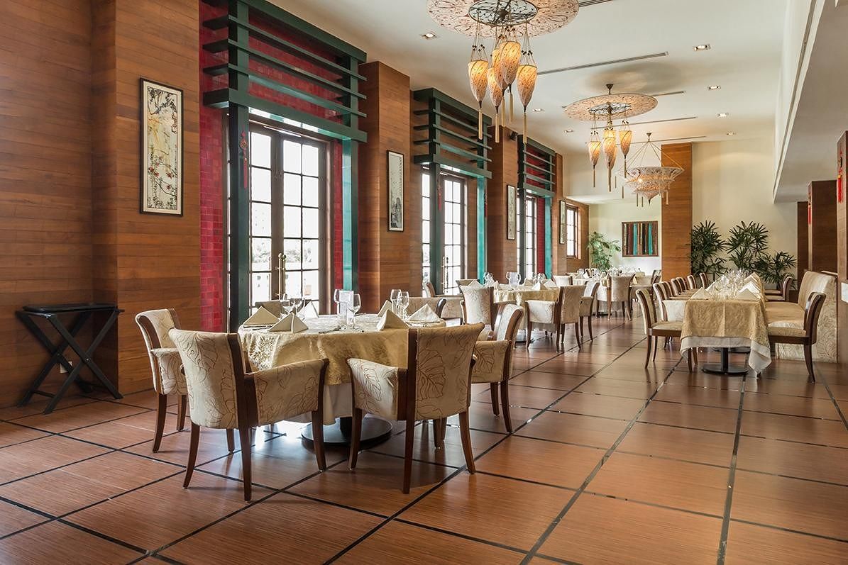 undefined DLF Club 5 - Golf Course Road 4