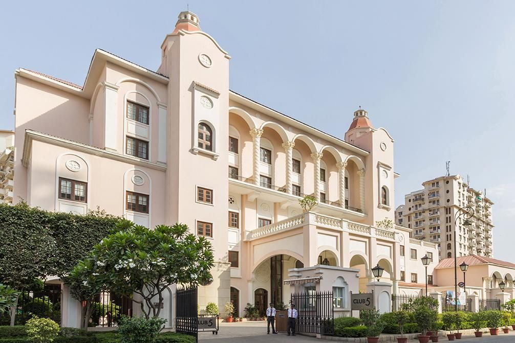 undefined DLF Club 5 - Golf Course Road
