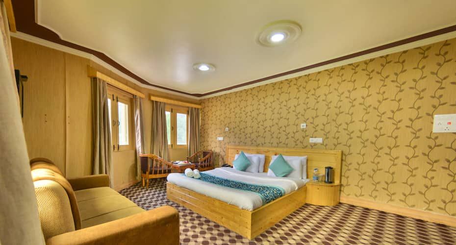 Premium Room with Mountain View