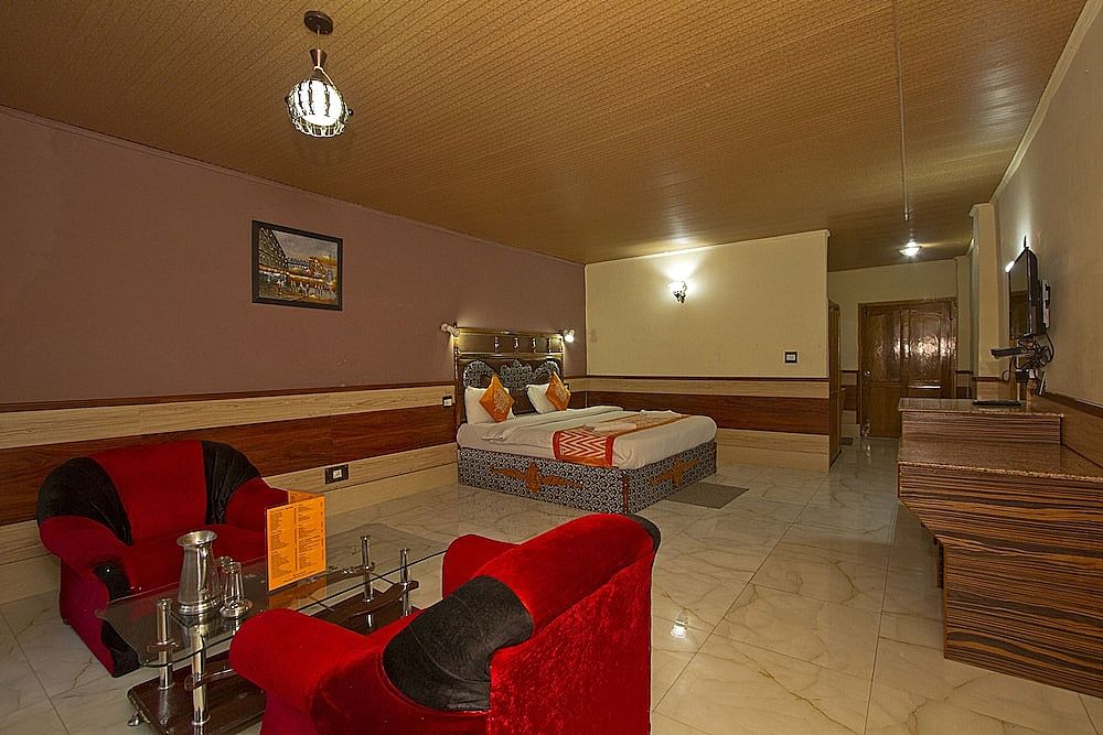 Hotel Ishaan (2 Min drive From Mall Road)