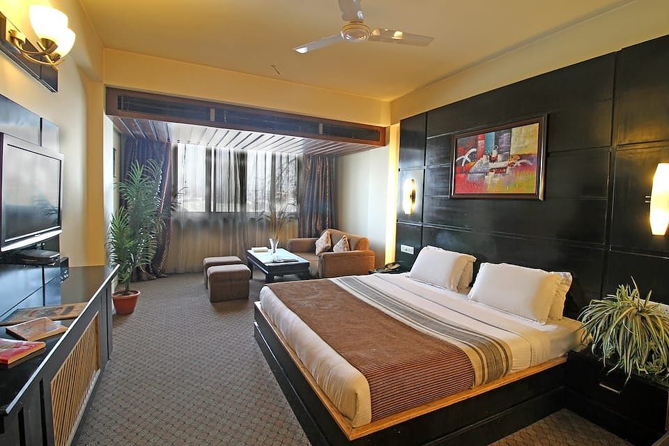 Luxury Deluxe Room