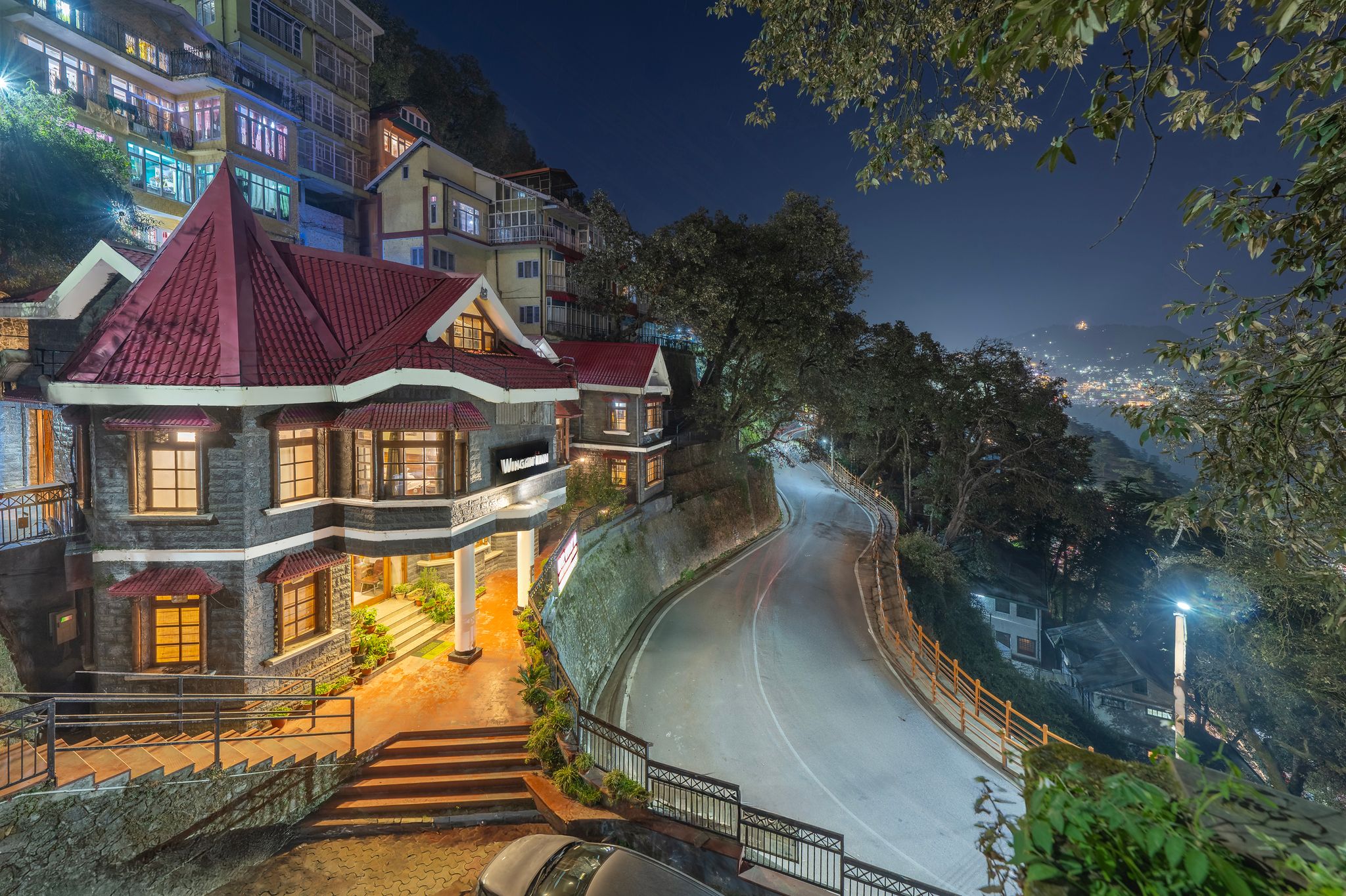 Wingait Inn - Hotel Near Shimla Mall Road