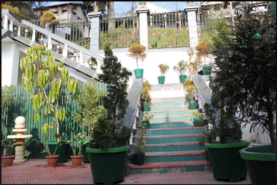 undefined R.J Resorts Ltd 7