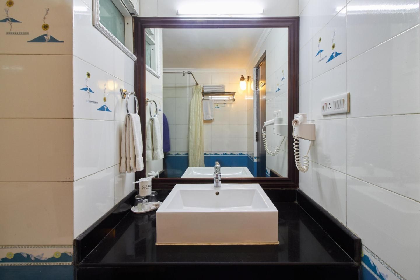 R.J Resorts Ltd Royal Room 7