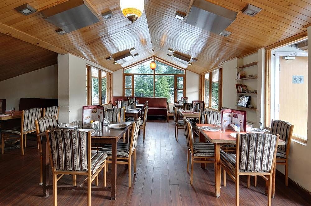 Food & Dining
