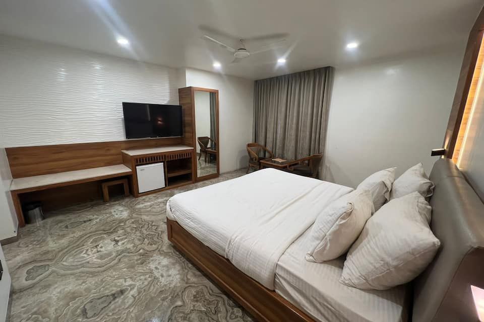 HG Grandiose Opulent Rooms 4