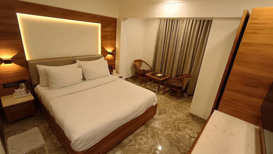 HG Grandiose Opulent Rooms