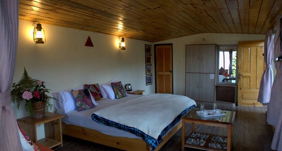 Himalaya Facing Luxury Cottage