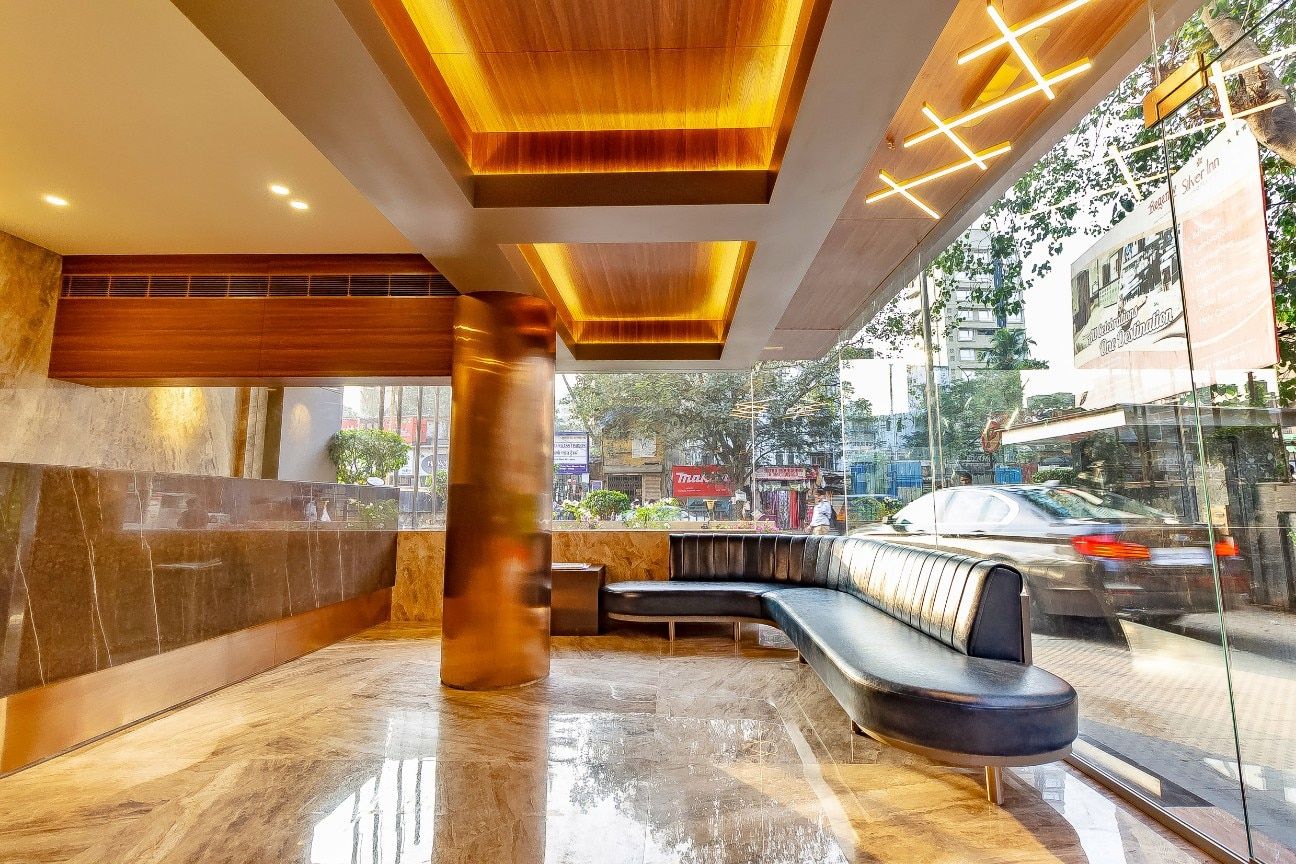 undefined Hotel Silver Inn 3