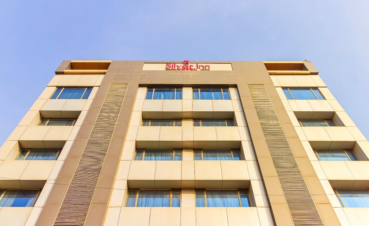 undefined Hotel Silver Inn 7