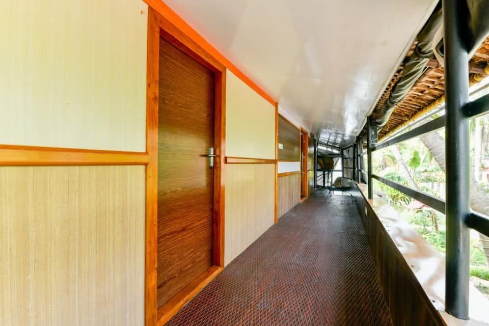 undefined Indraprastham Houseboats 5
