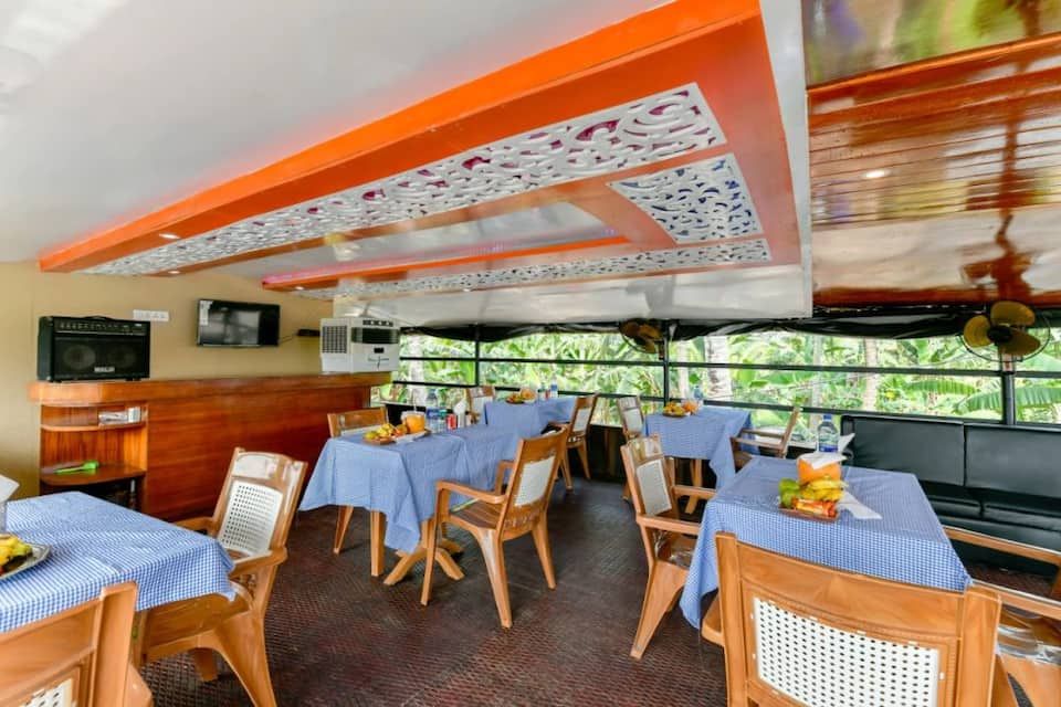 undefined Indraprastham Houseboats 9
