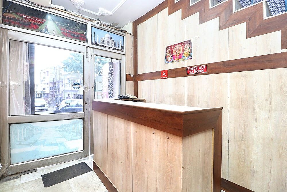 undefined OYO 38170 Hotel Grand Plaza 4