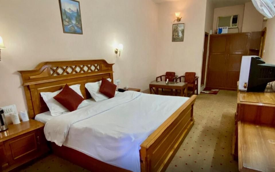 Hotel Sandhya Palace Standard Room 5