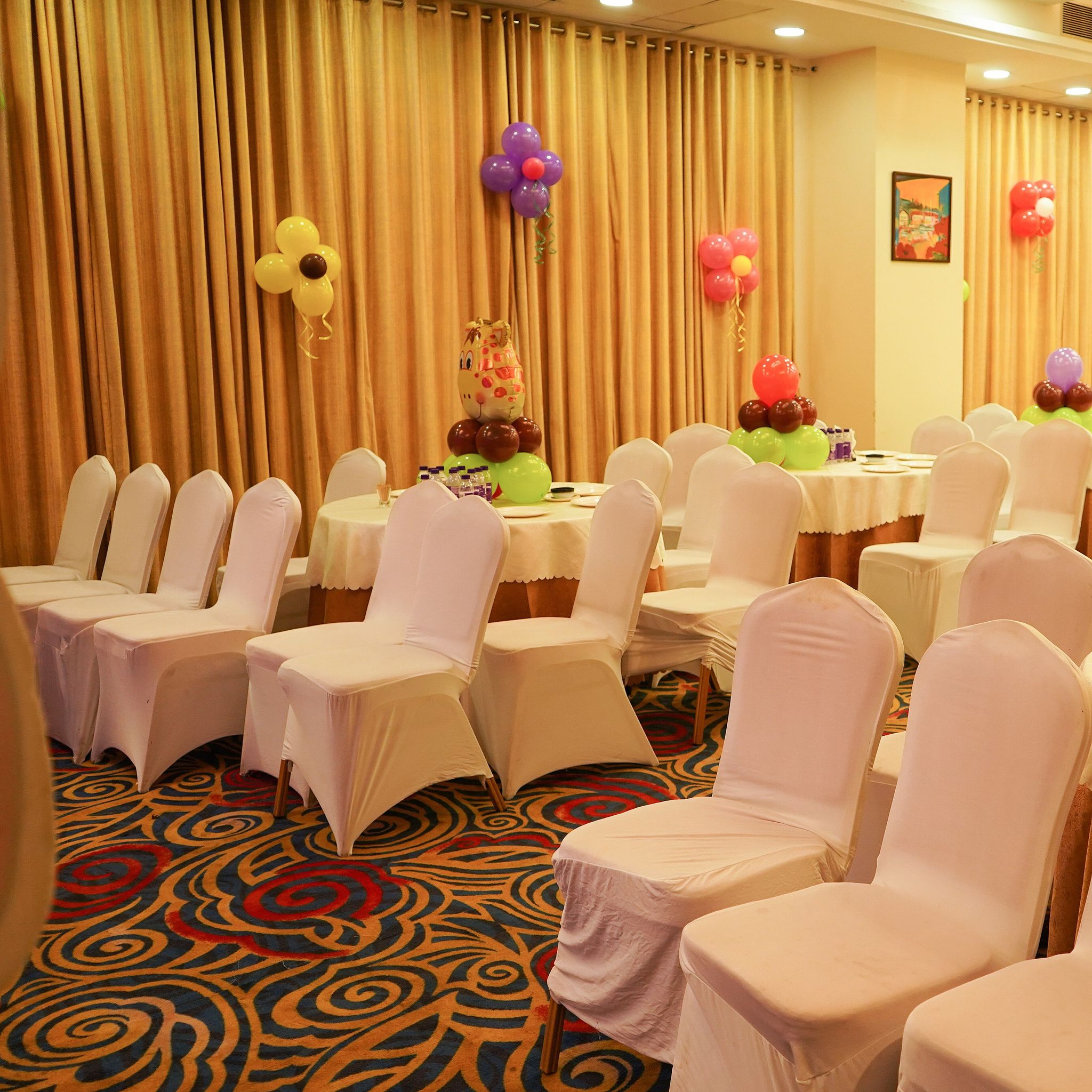 undefined Hotel Supreme Heritage 10