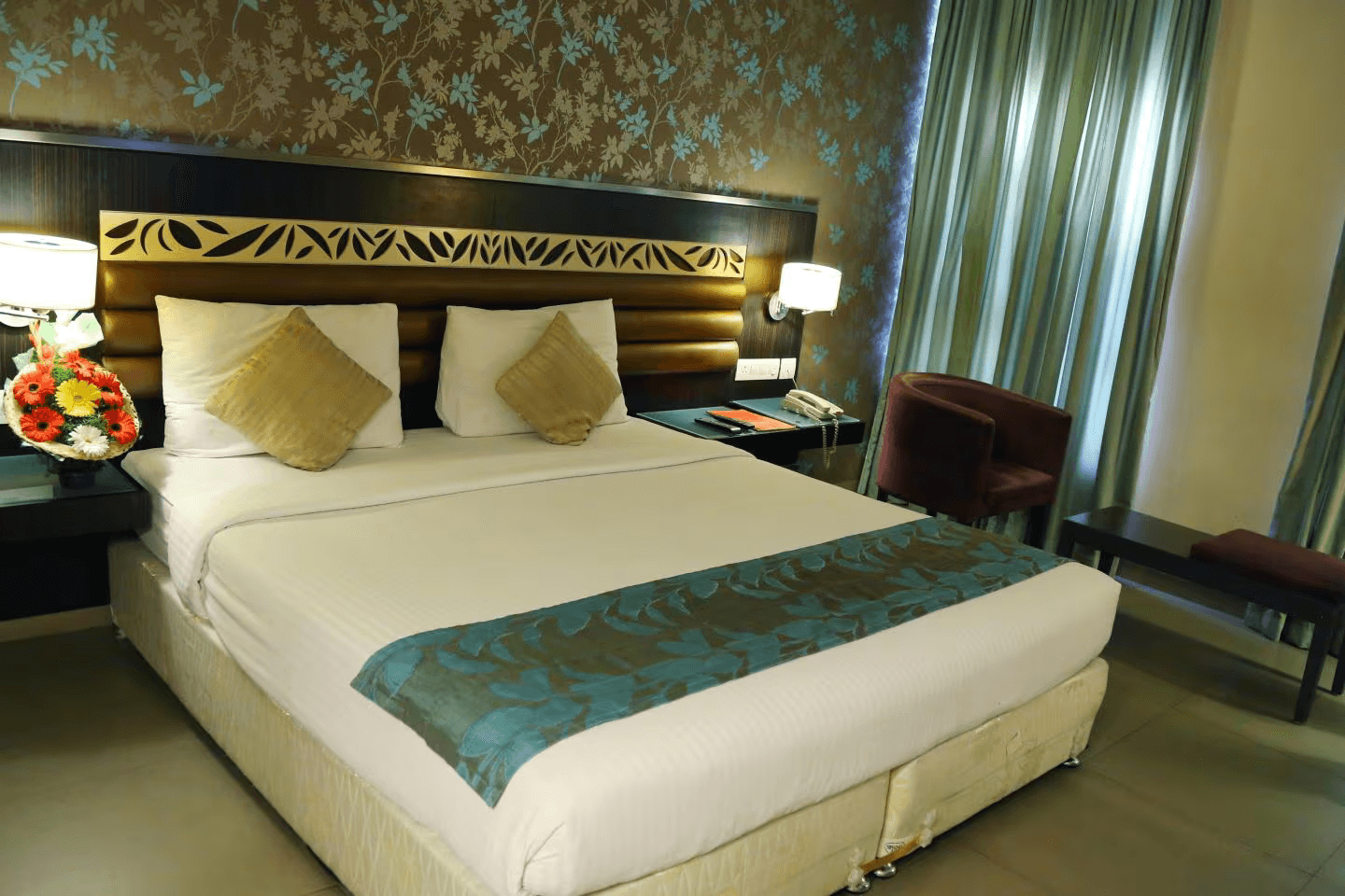 Hotel Supreme Heritage Luxury Room 4