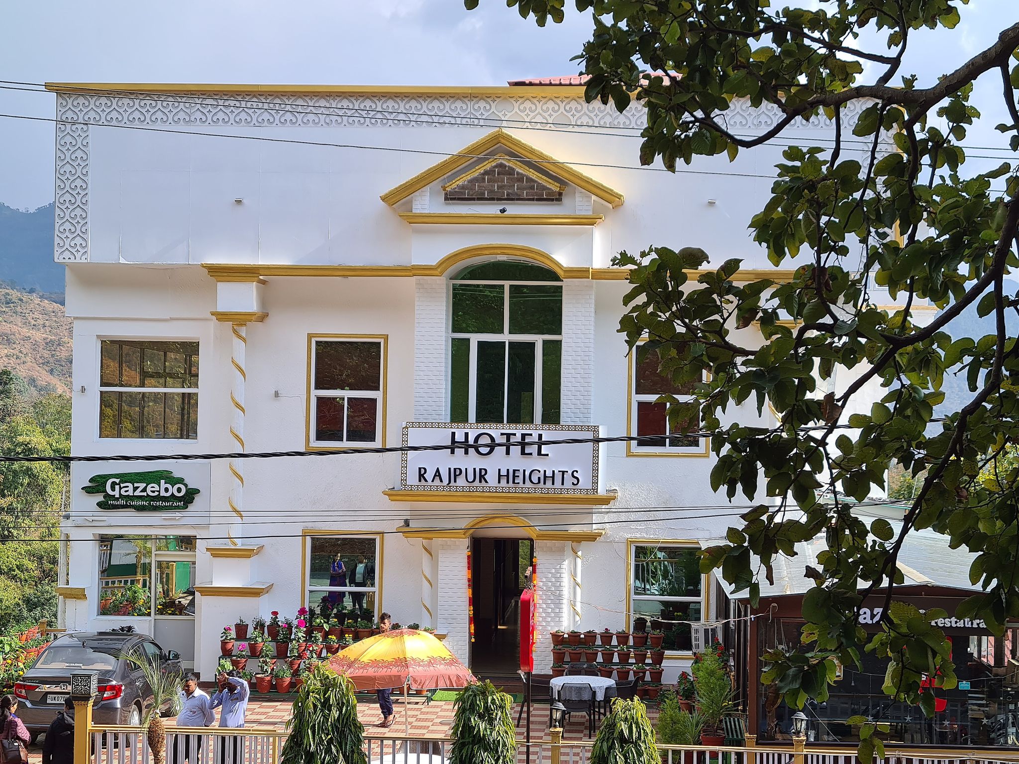 Hotel Rajpur Heights