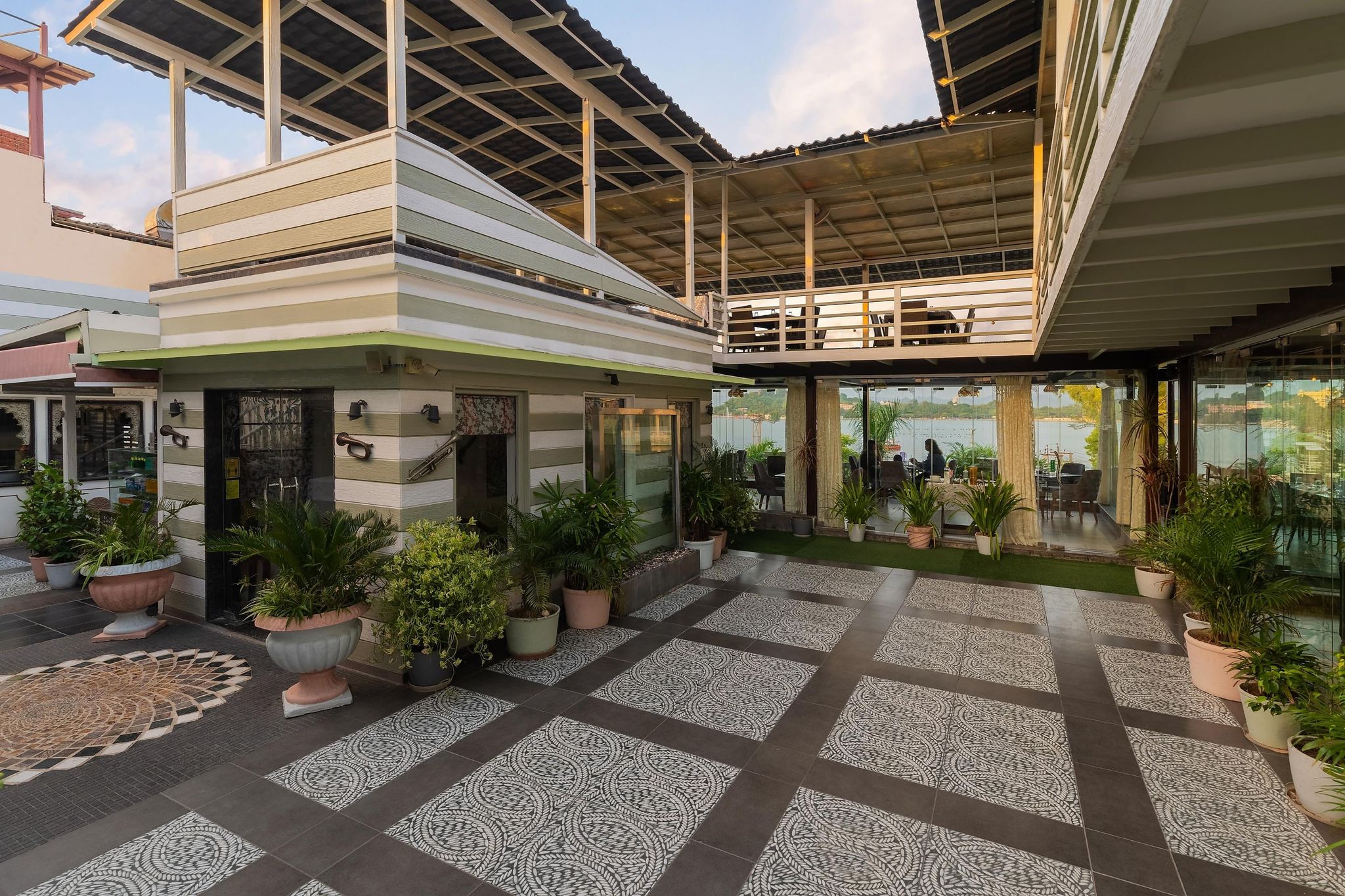 undefined Panna Vilas - A Lake Facing Boutique Hotel  6