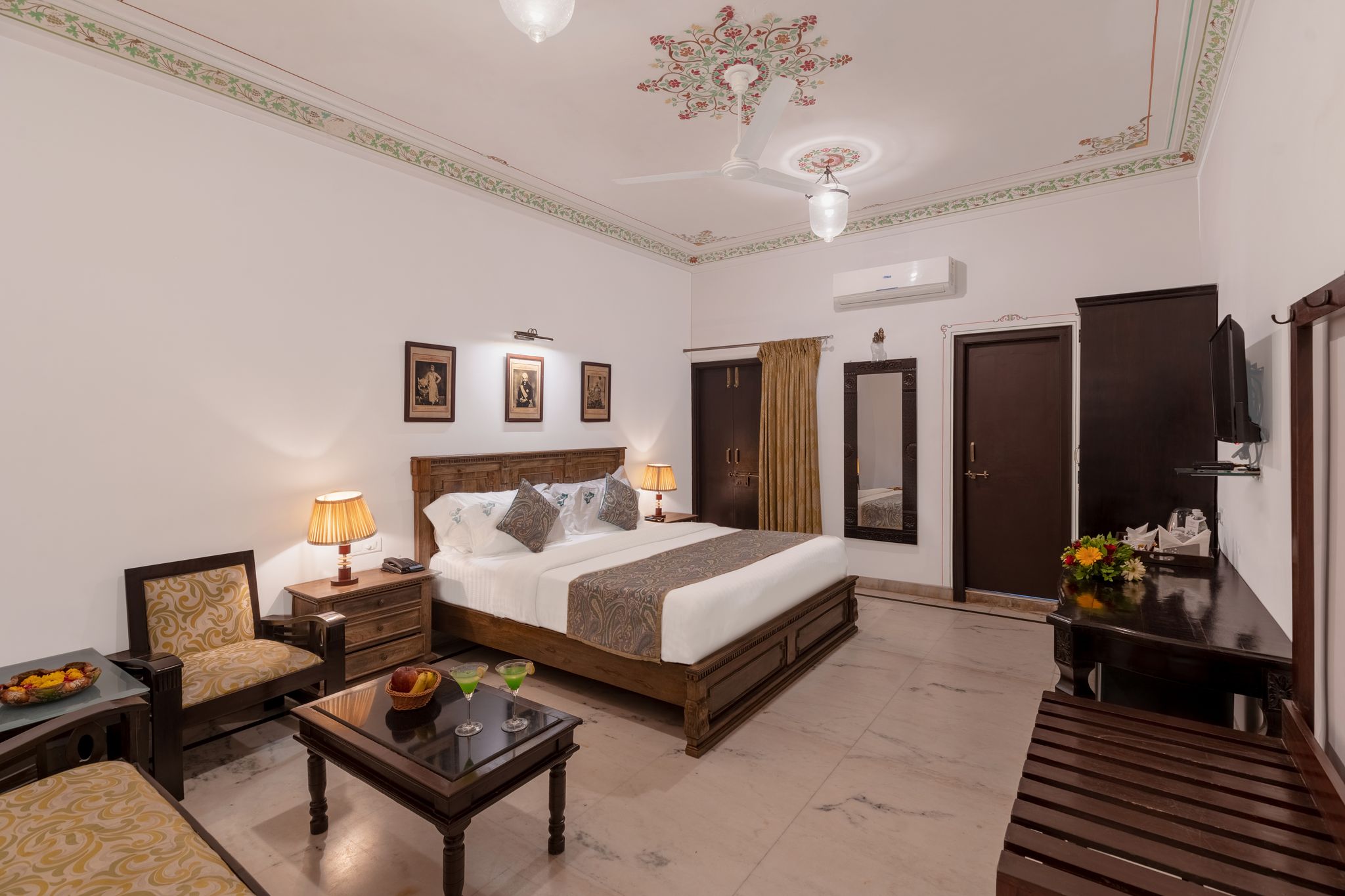 Deluxe Heritage Room
