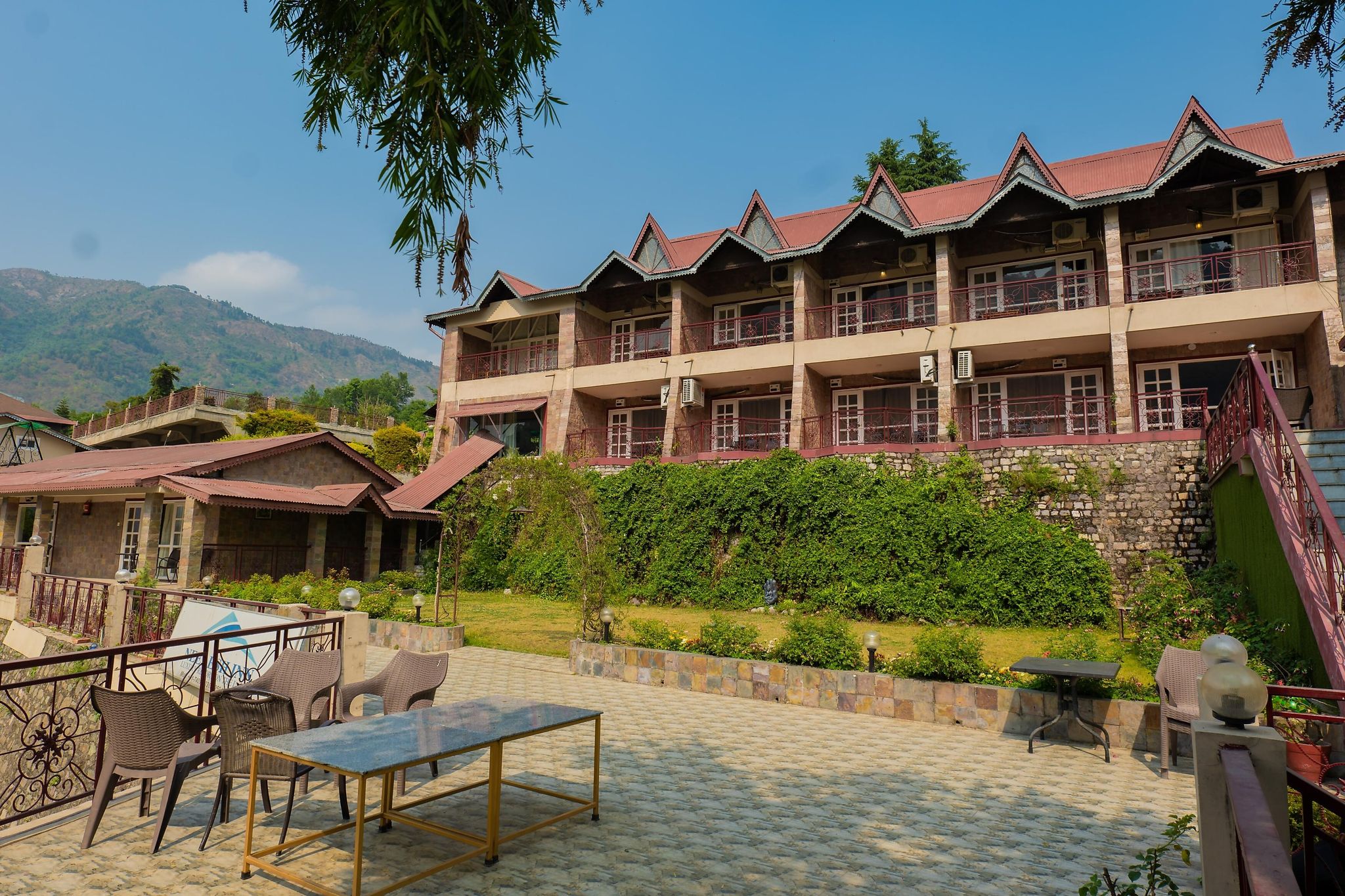 Hotel Exterior