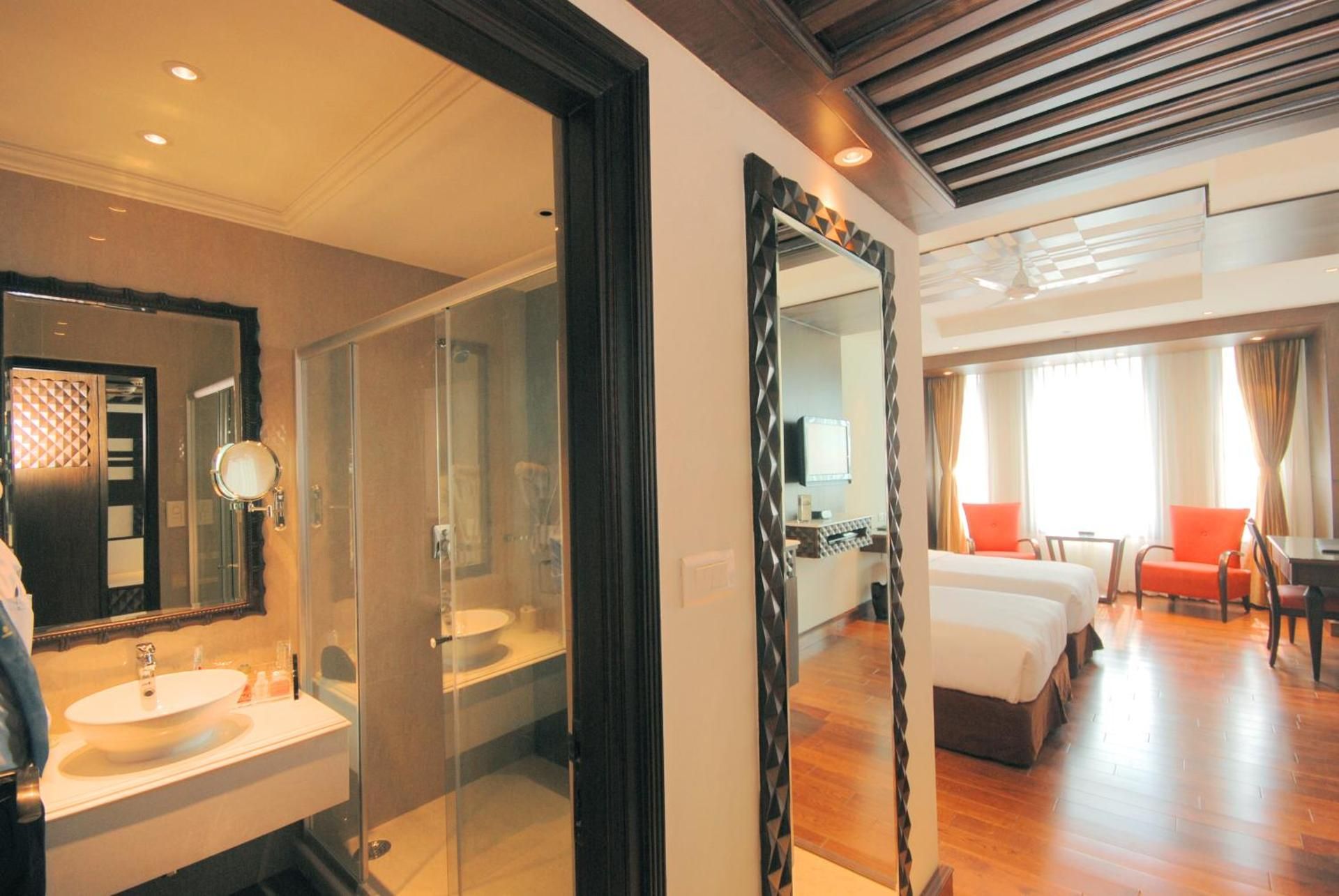 Mayfair Convention Bhubaneshwar Deluxe Room Twin 3