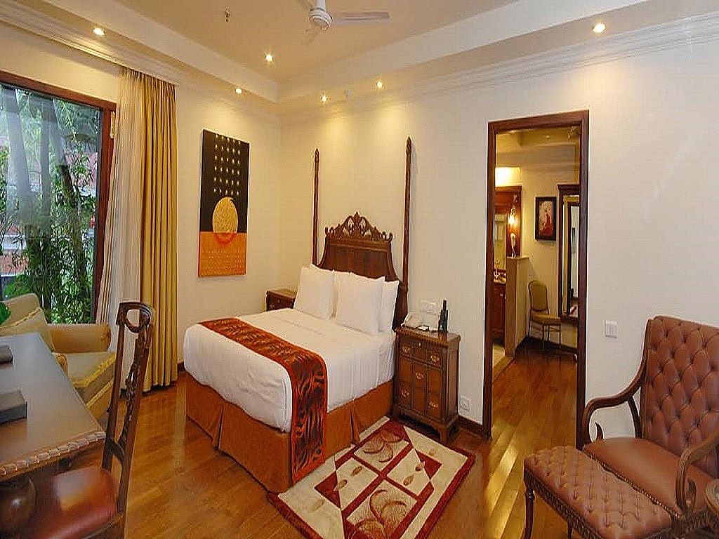 Grand Villa