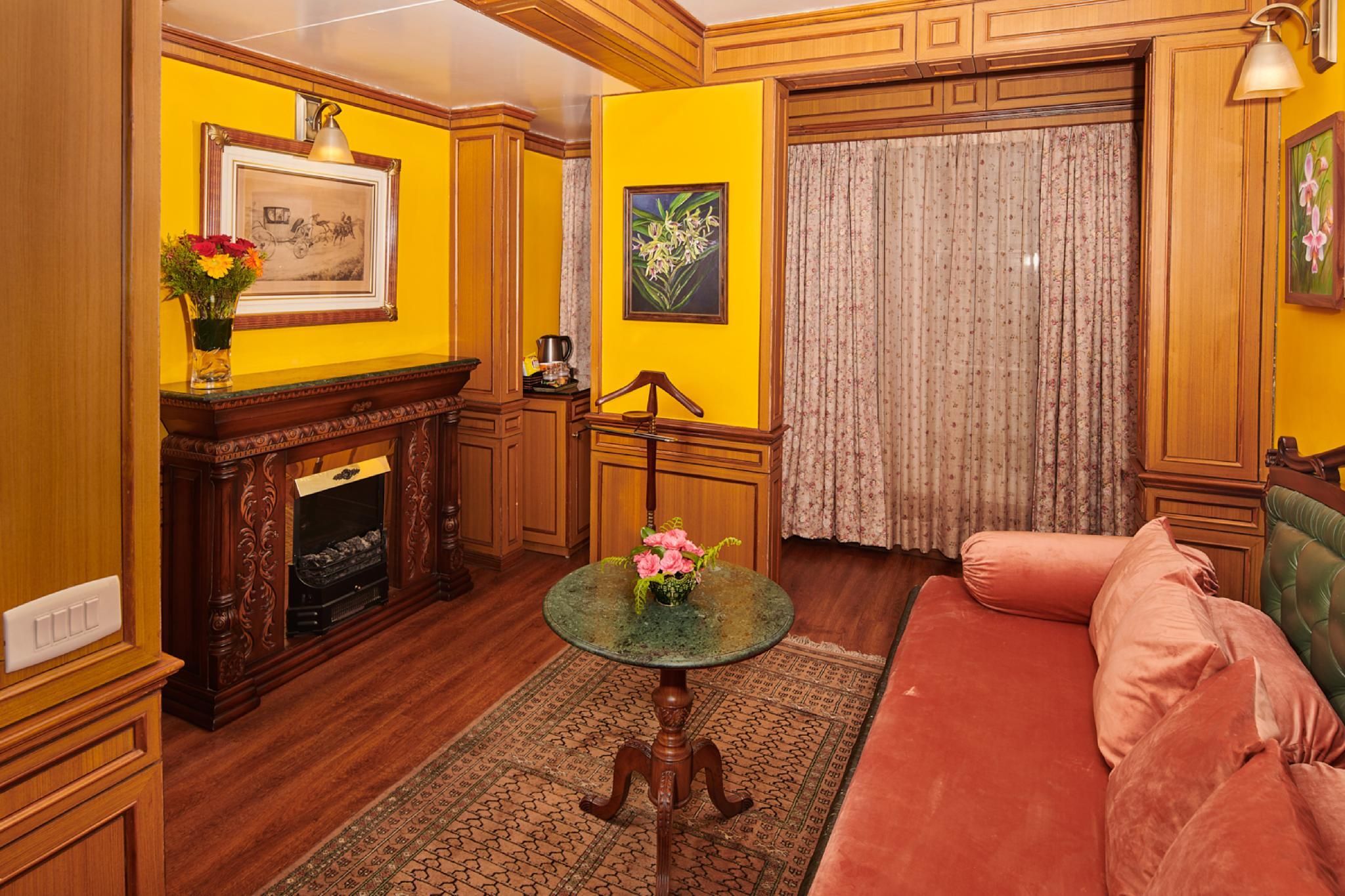 Mayfair Hill Resort Darjeeling Deluxe Orchid 3