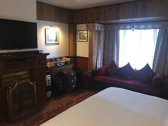 Mayfair Hill Resort Darjeeling Executive Campbell 3