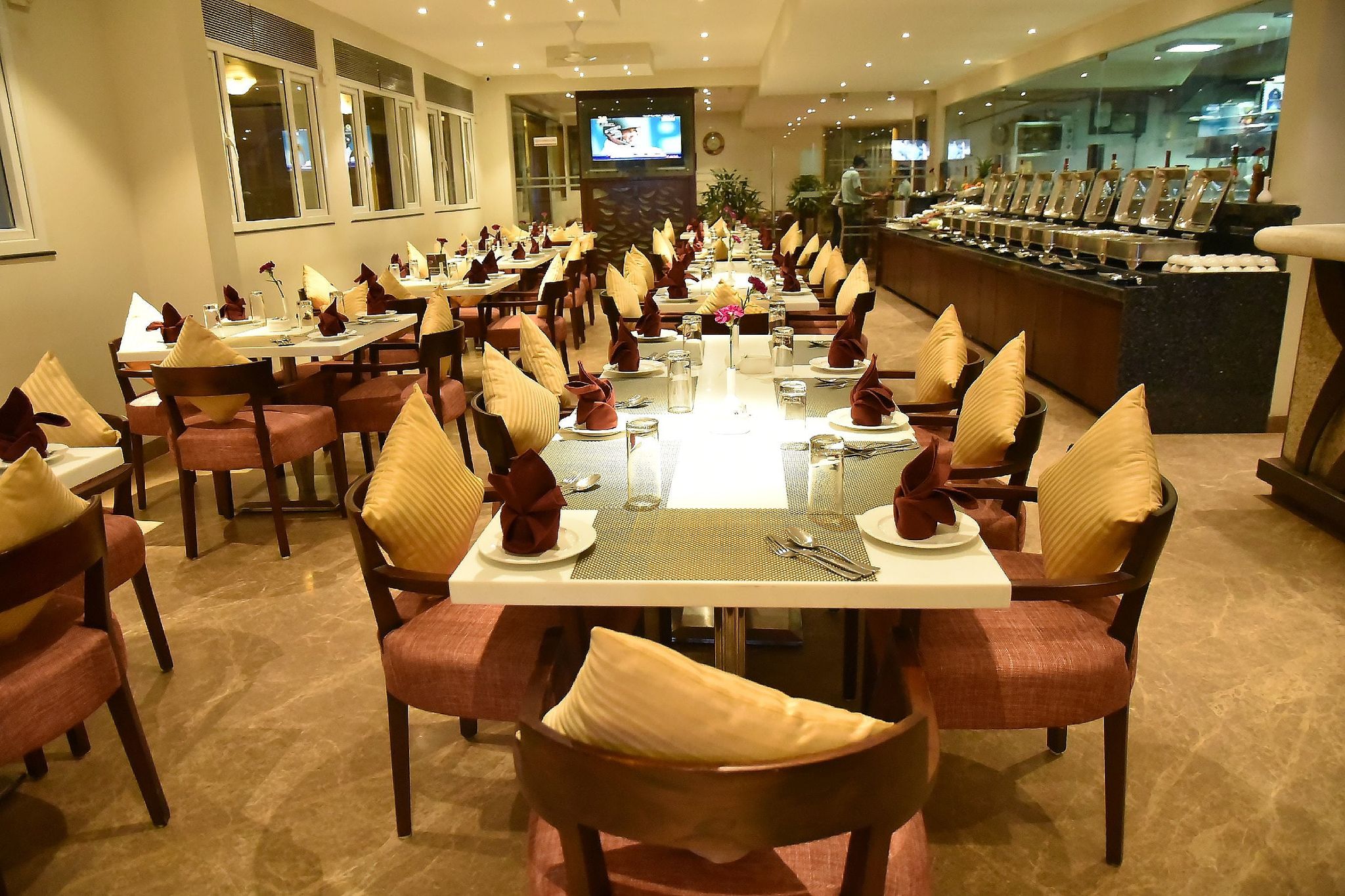 Food & Dining