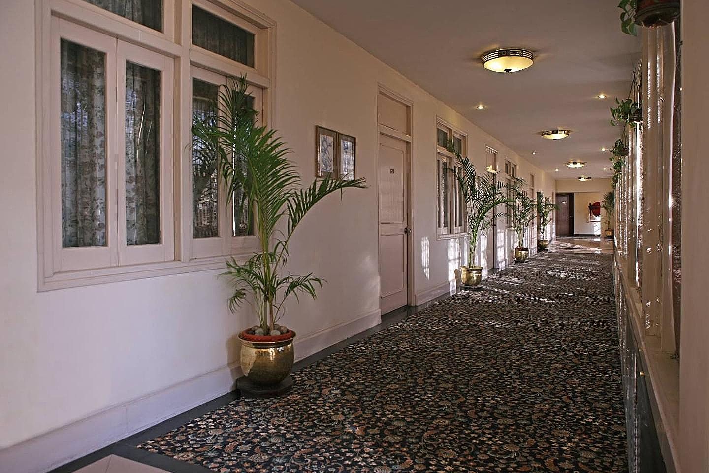 undefined Hotel Clarks Varanasi 7