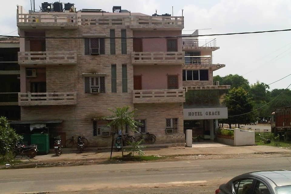 undefined HOTEL GRACE 7