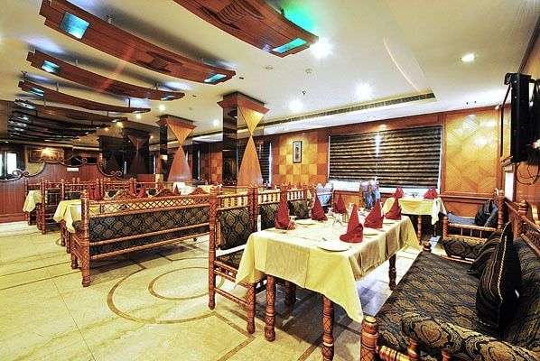 Food & Dining