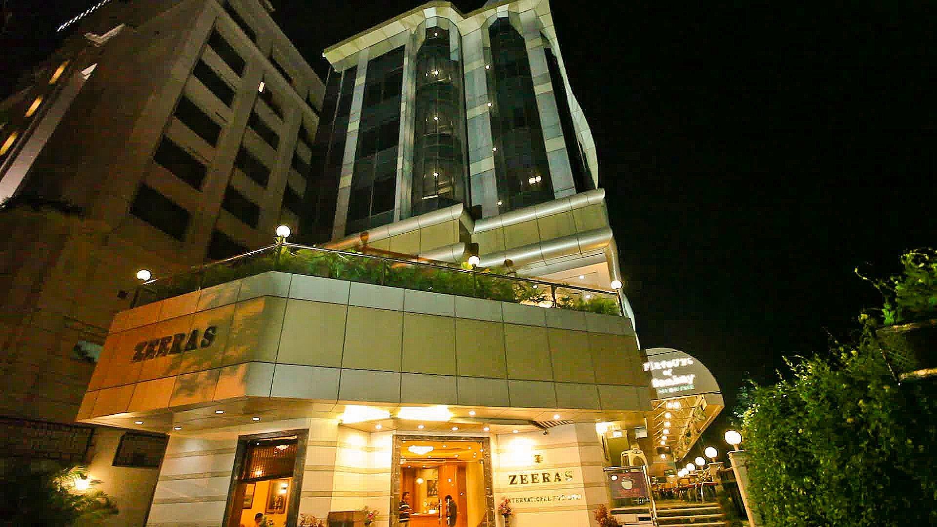undefined Hotel Zeeras 6