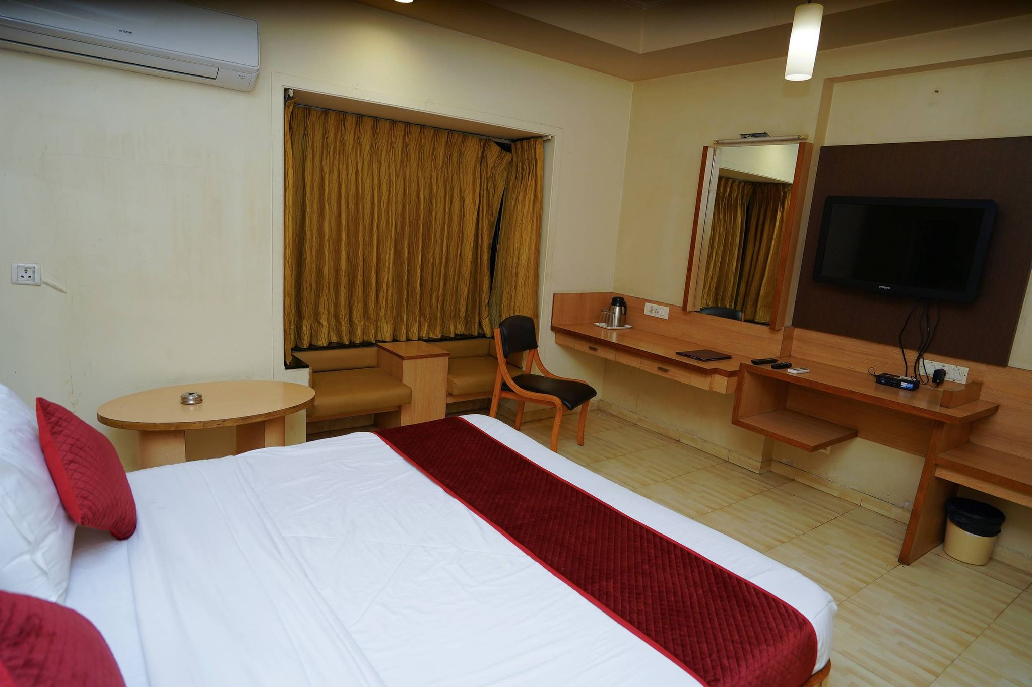 New Hotel Europa Inn Deluxe Room 3
